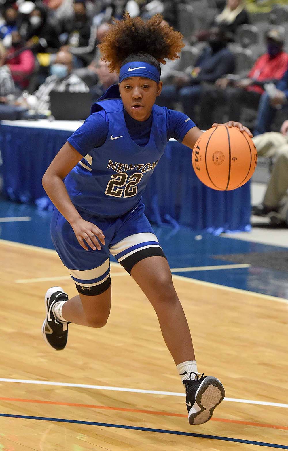 Newton's Kania Arrington (22) drives against New Site at the MHSAA State Basketball Tournament  semifinals on Tuesday, March 2, 2021, at the Mississippi Coliseum in Jackson, Miss.