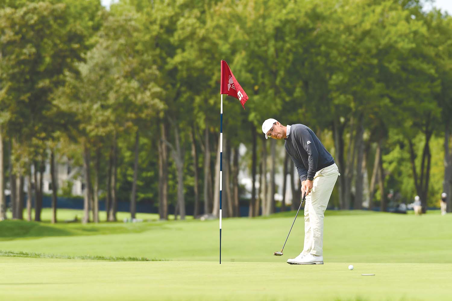 Andy Ogletree putts on the fifth green during the practice round at the 2020 U.S. Open at Winged Foot Golf Club (West Course) in Mamaroneck, N.Y. on Tuesday, Sept. 15, 2020. USGA/Robert Beck