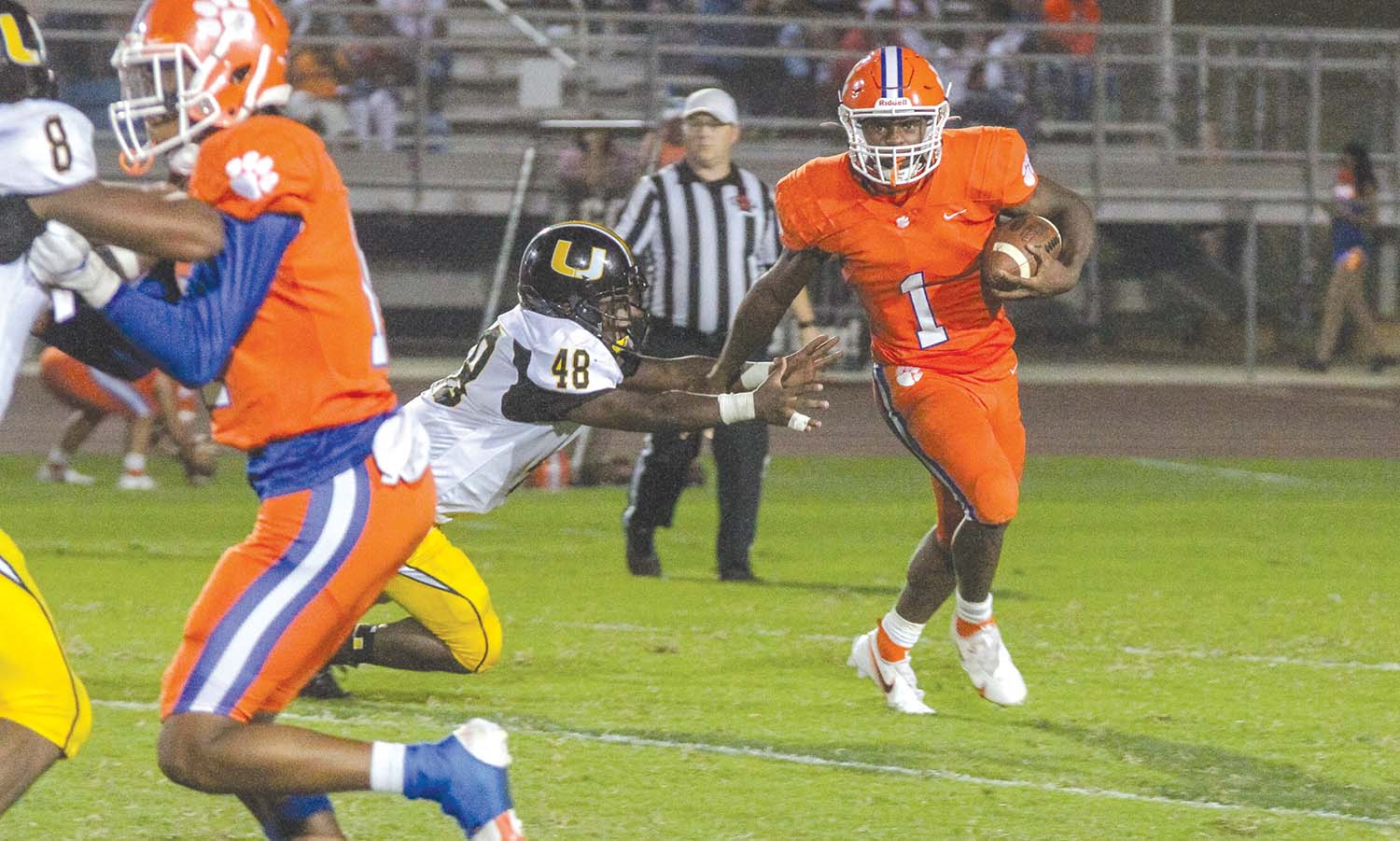Carlois Walker sealed the Cougars’ rivalry game against Union with a dynamic touchdown on the first play of the fourth quarter. This would be one of the toughest matchups of the season for Newton County. Brent Maze/The Appeal