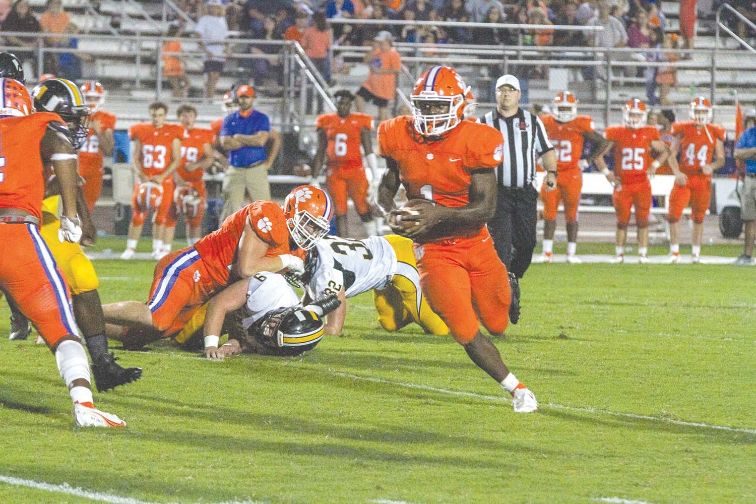 Carlois Walker runs free against Union. | Brent Maze